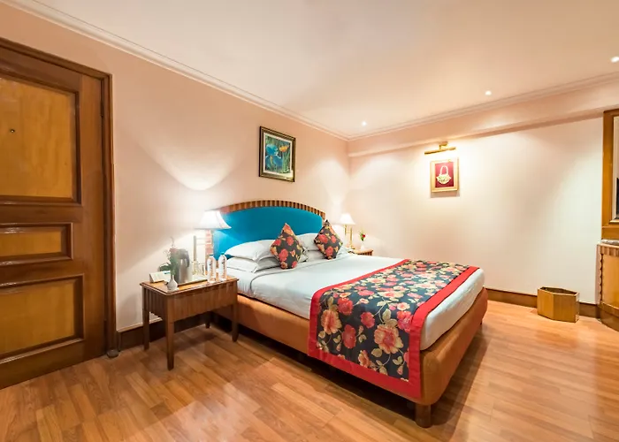 Hotel Parle International